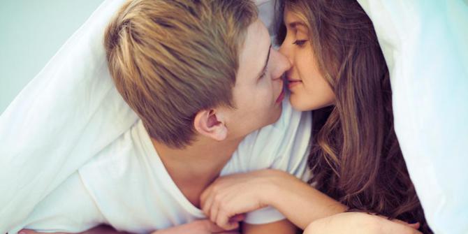Fakta Unik Dari Berciuman